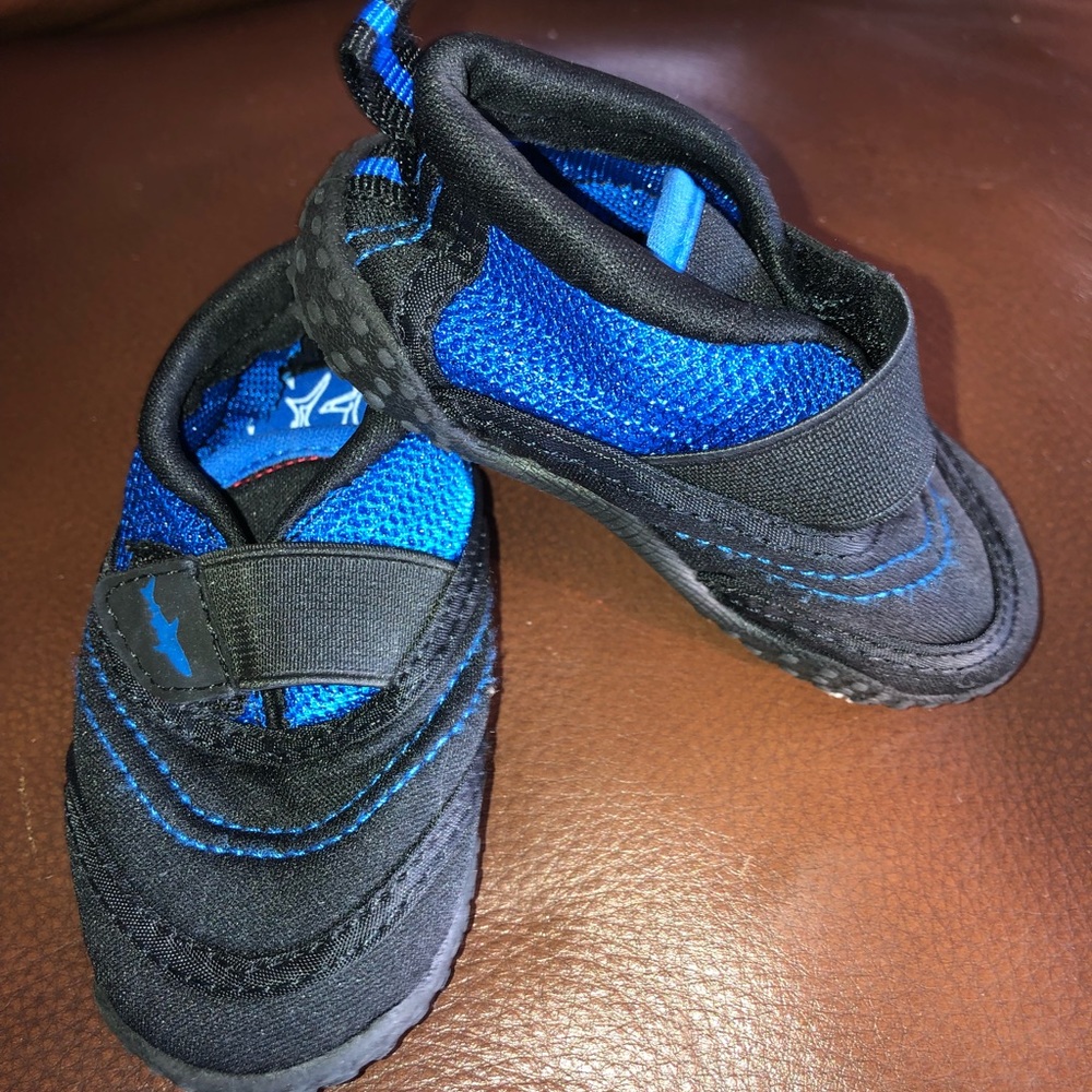 Watershoes